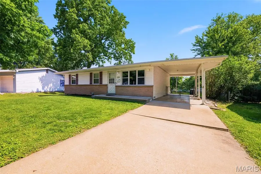 709 Riderwood Drive, Hazelwood, MO 63042 - #2