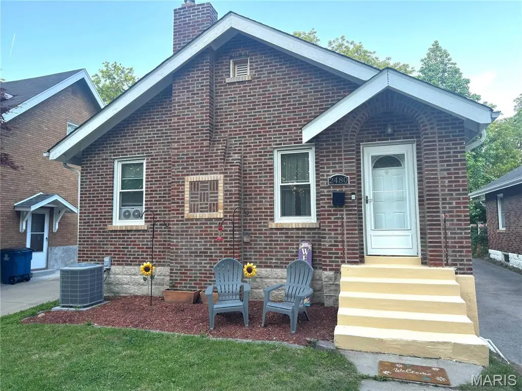 2480 Hartland Avenue, Saint Louis, MO 63114 - #1