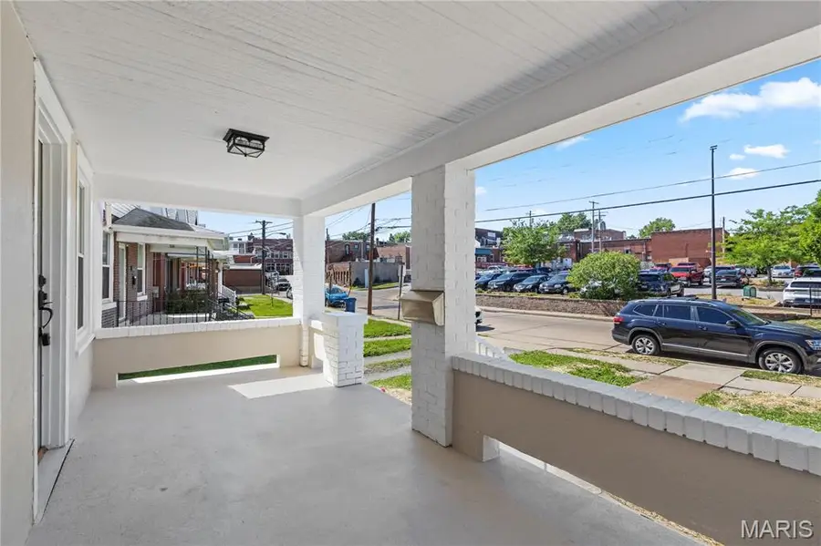 7356 Marietta Avenue, Maplewood, MO 63143 - #2