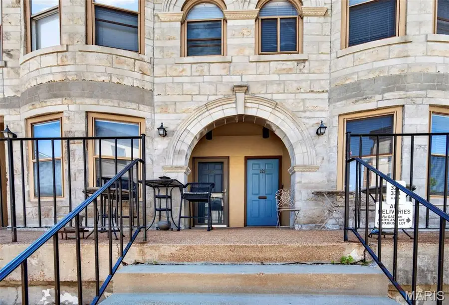 329 N. Boyle Avenue #329 E1, Saint Louis, MO 63108 - #2