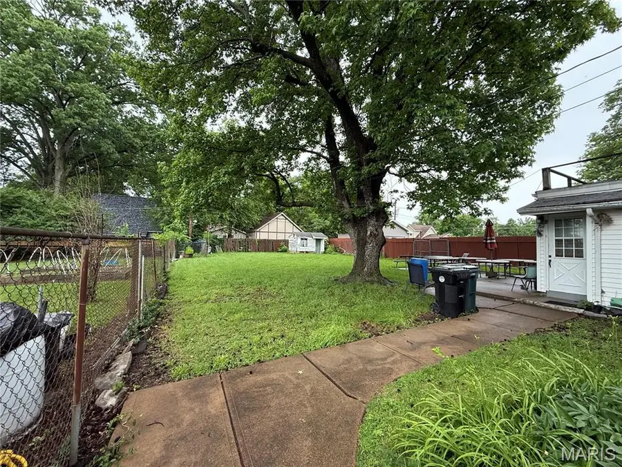 515 S Fillmore Avenue, Kirkwood, MO 63122 - #3