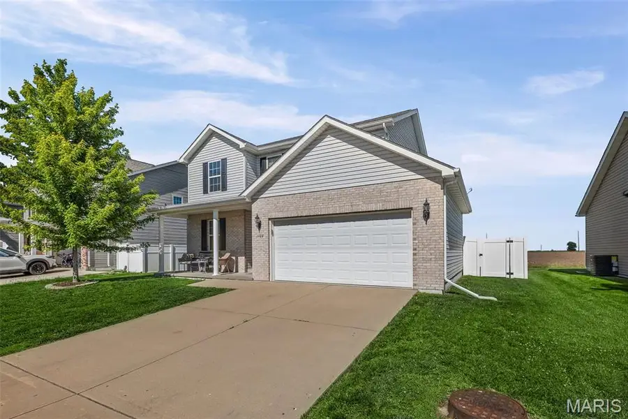 1128 Beechcraft Boulevard, Mascoutah, IL 62258 - #3