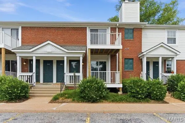 9129 Wrenwood Lane, Brentwood, MO 63144