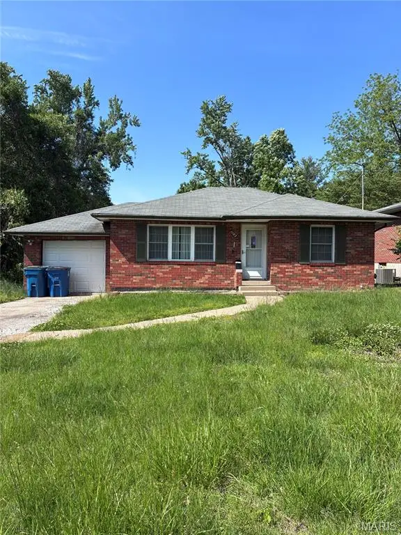 1103 Powell Avenue, Collinsville, IL 62234
