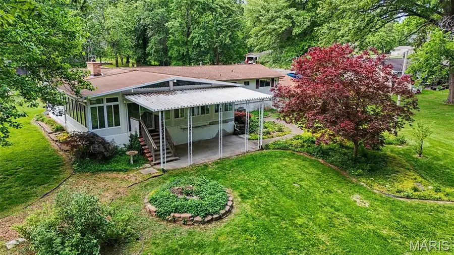 282 Geremma Drive, Ballwin, MO 63011 - #2