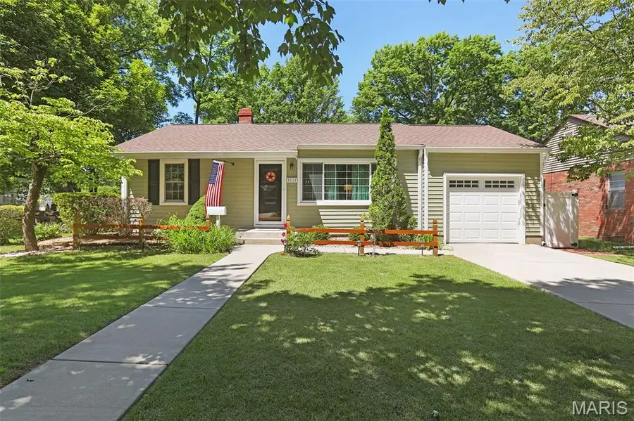 211 Banner Street, Edwardsville, IL 62025 - #2