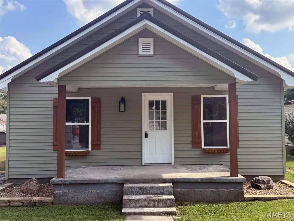 1308 E Oak Street, Dexter, MO 63841 - #1
