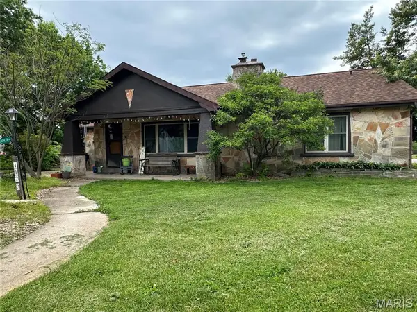 412 W Franklin Avenue, Owensville, MO 65066