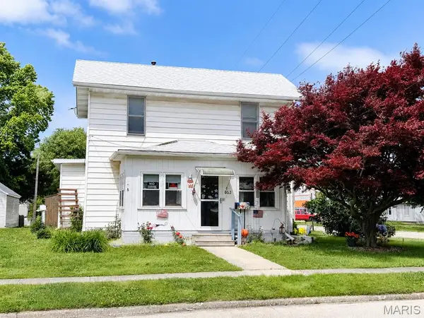 1013 N Jefferson Street, Litchfield, IL 62056
