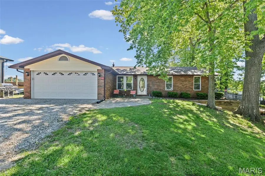 1048 Bermuda Drive, Edwardsville, IL 62025 - #2
