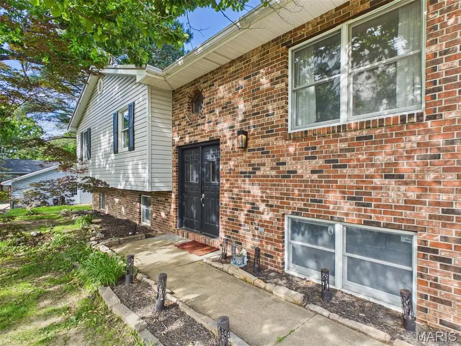 107 Vaughan Avenue, Saint Robert, MO 65584 - #3