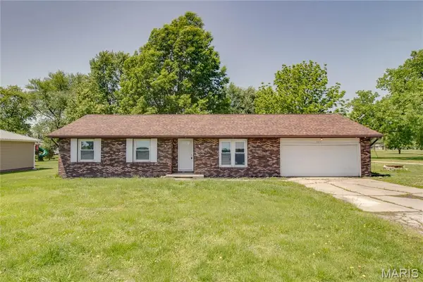 507 Walnut Street, Hillsboro, IL 62049