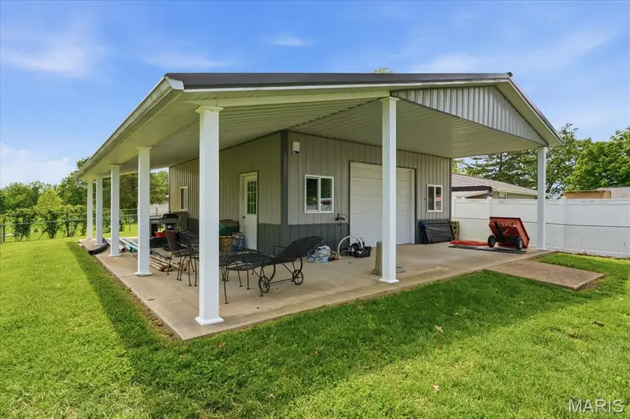 907 Bethel Mine Road, Caseyville, IL 62232 - #3