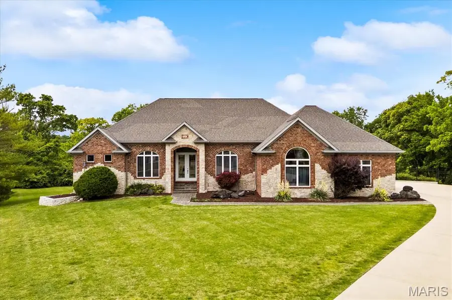 7452 Lonewolf Court, Fairview Heights, IL 62208 - #2