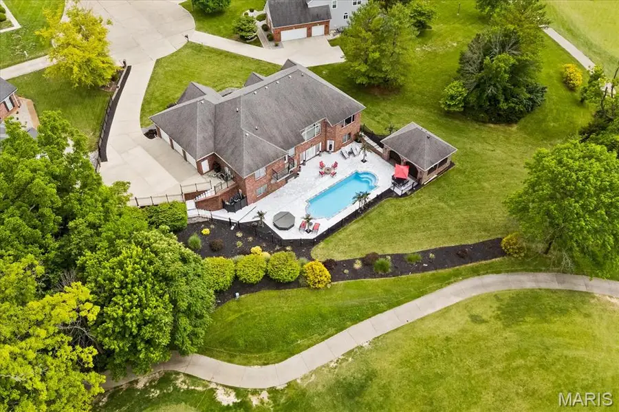 7452 Lonewolf Court, Fairview Heights, IL 62208 - #3