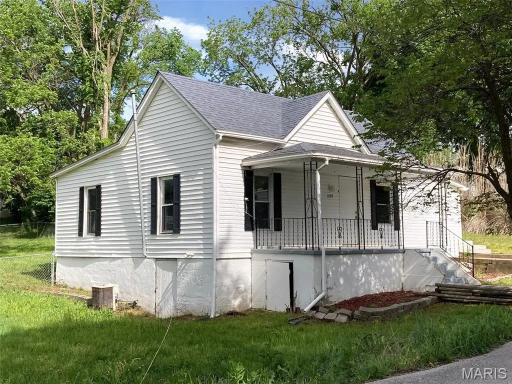 1205 Madison Street, Centertown, MO 65023 - #1