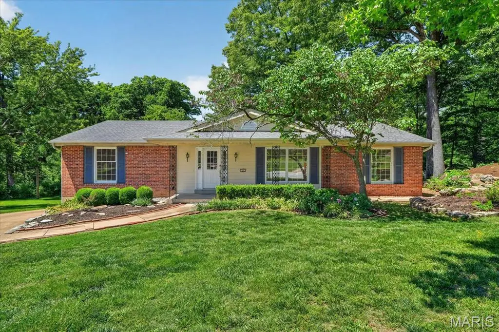 331 Wildforest Drive, Ballwin, MO 63011 - #1