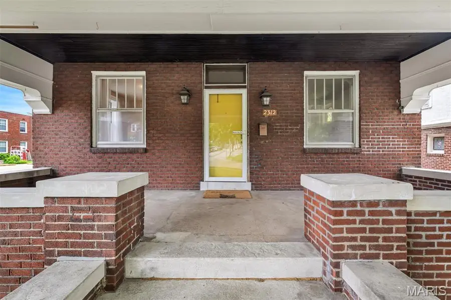 2312 Bellevue Avenue, Maplewood, MO 63143 - #3