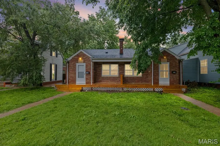 213 Brackett Street, Swansea, IL 62226 - #3