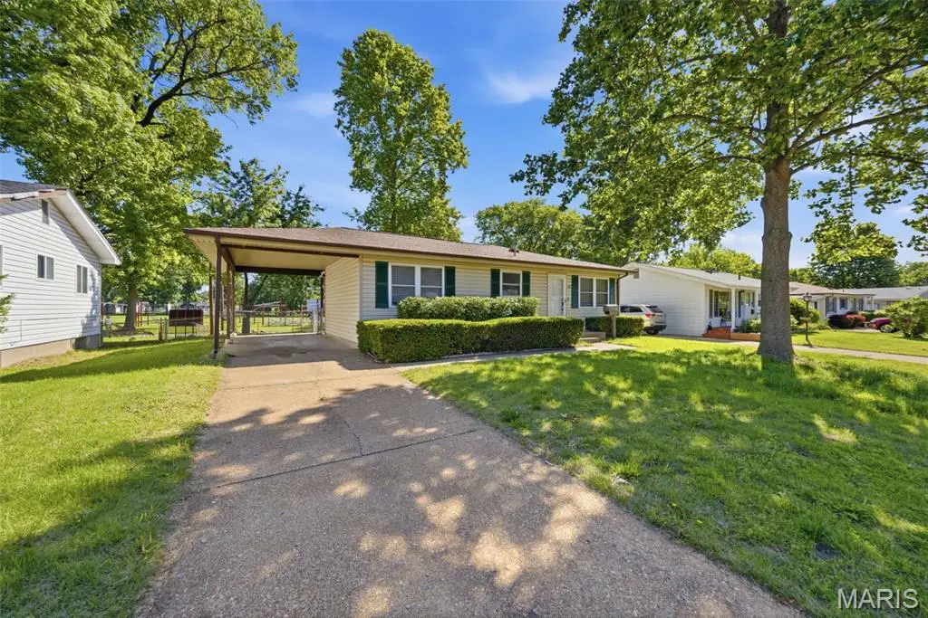 809 Lightwood Drive, Hazelwood, MO 63042 - #1