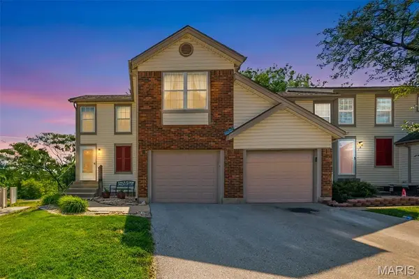 689 Sugar Trail Court #1, St Peters, MO 63376