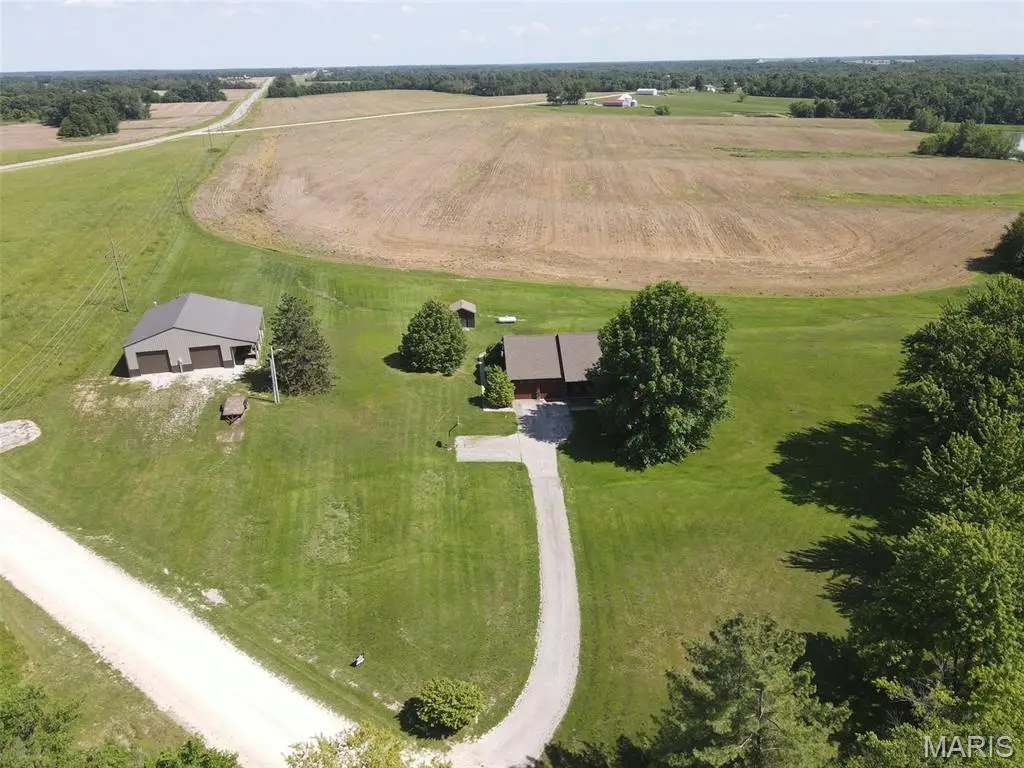 18749 225th Street, Lewistown, MO 63452 - #1