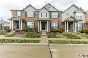 298 Vivaron Avenue, St Charles, MO 63303