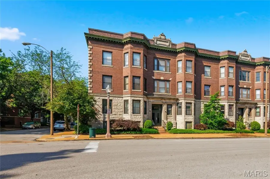 4500 Mcpherson Avenue #1E, Saint Louis, MO 63108 - #3