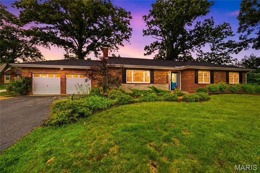 7323 S Rock Hill, Saint Louis, MO 63123 - #2