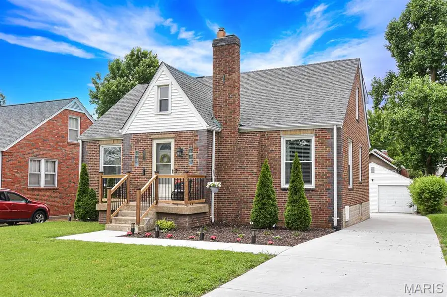 10014 N Marlene Drive, Saint Louis, MO 63123 - #3