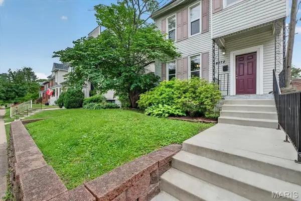 4272 Hartford Street, St Louis, MO 63116
