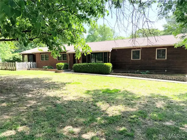10430 County Road 8110, Rolla, MO 65401