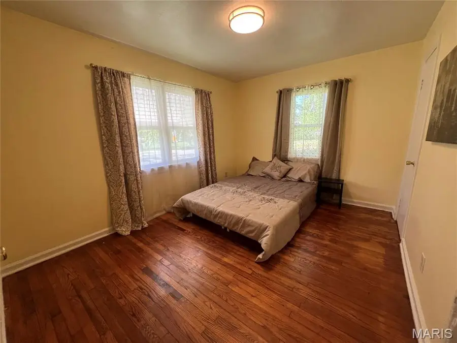 4138 Wright Avenue, Saint Ann, MO 63074 - #3