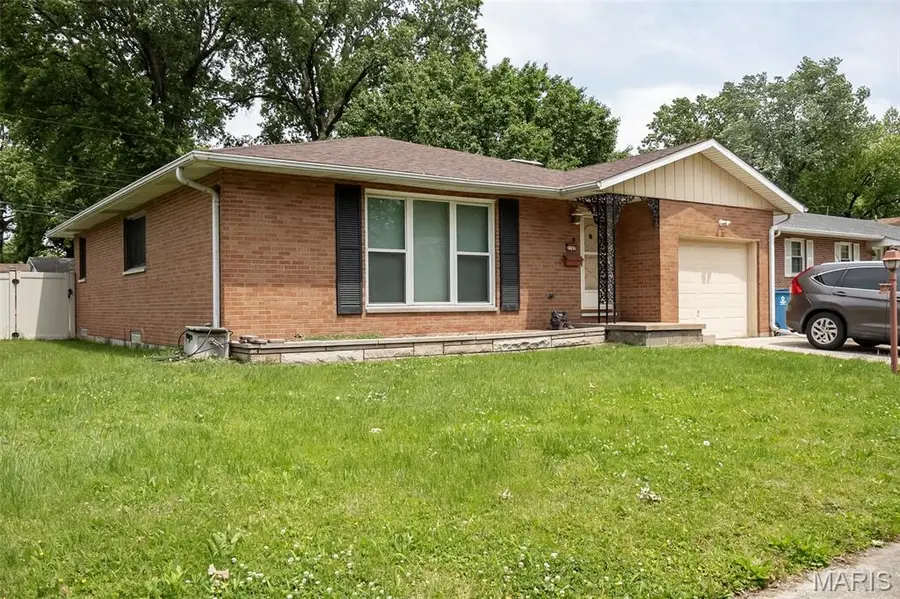3107 Colgate Place, Granite City, IL 62040 - #2