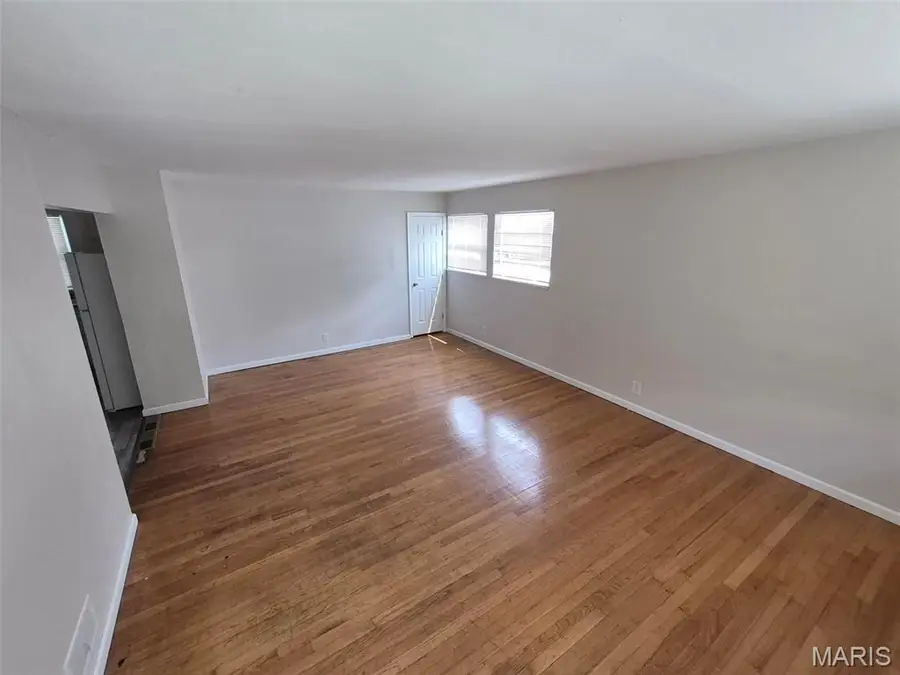 1201 June Avenue, Saint Louis, MO 63138 - #2