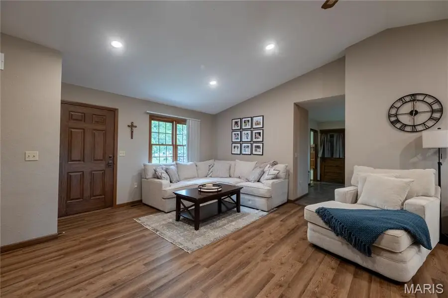 1426 Highway B, Perryville, MO 63775 - #3
