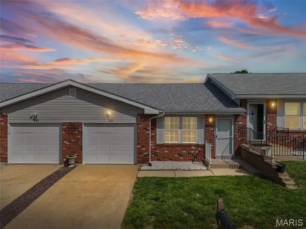885 Barwood Drive, Arnold, MO 63010