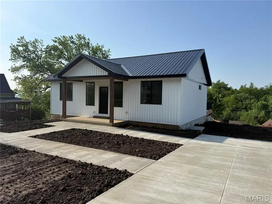707 Hayward Street, Hannibal, MO 63401 - #3