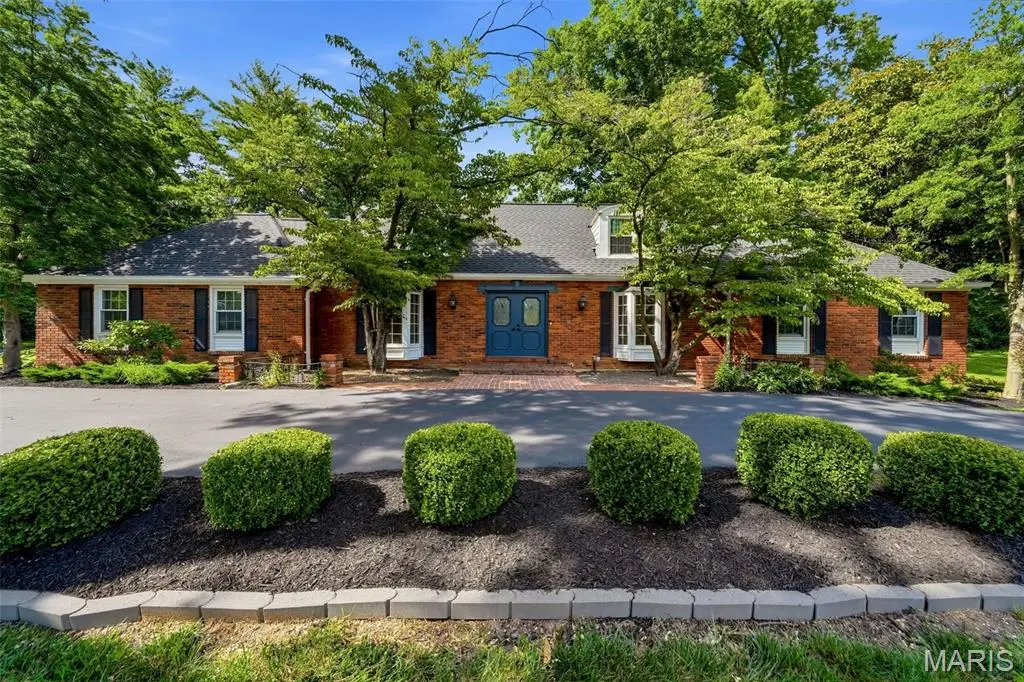 5 Portland Drive, Frontenac, MO 63131 - #1