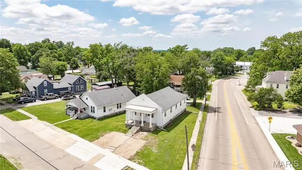 400 S Washington Street, Jerseyville, IL 62052