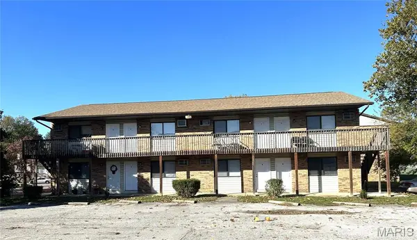 635 Vicksburg Drive, Belleville, IL 62221