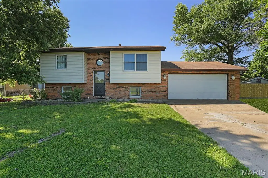 72 University Drive, Granite City, IL 62040 - #1