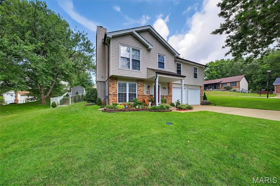 7101 Coram Drive, Saint Louis, MO 63129 - #2