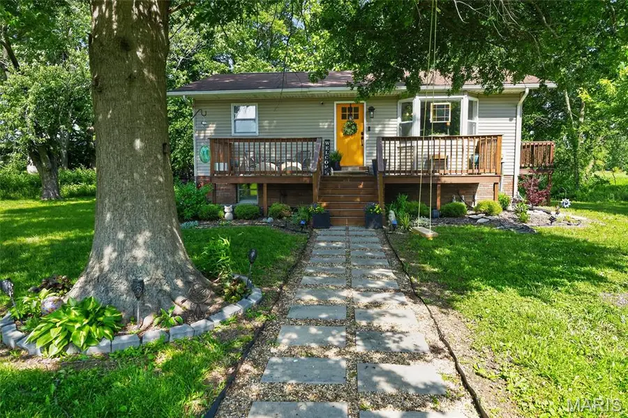 5863 Route 66, Mount Olive, IL 62069 - #2