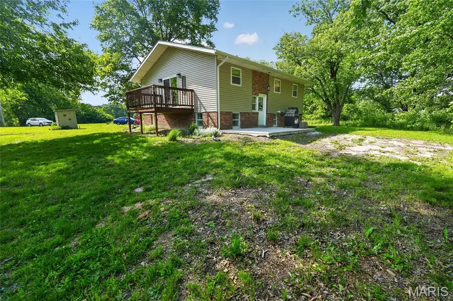 5863 Route 66, Mount Olive, IL 62069 - #3