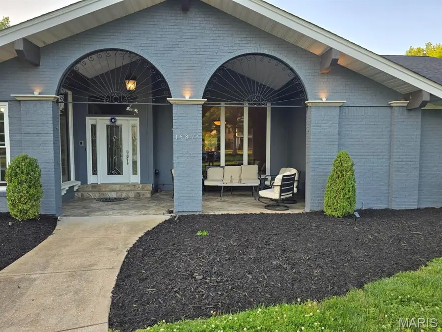 15875 Kettington Road, Chesterfield, MO 63017 - #2