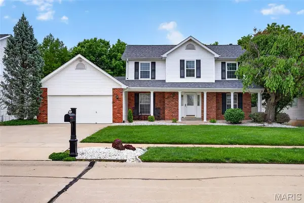 2764 Kettering Drive, St Charles, MO 63303