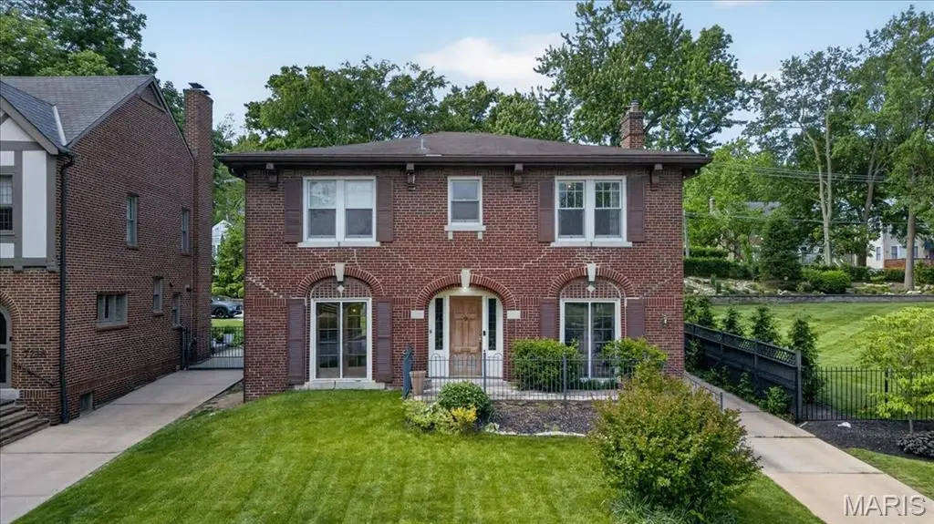 7222 Maryland Avenue, Saint Louis, MO 63130 - #1