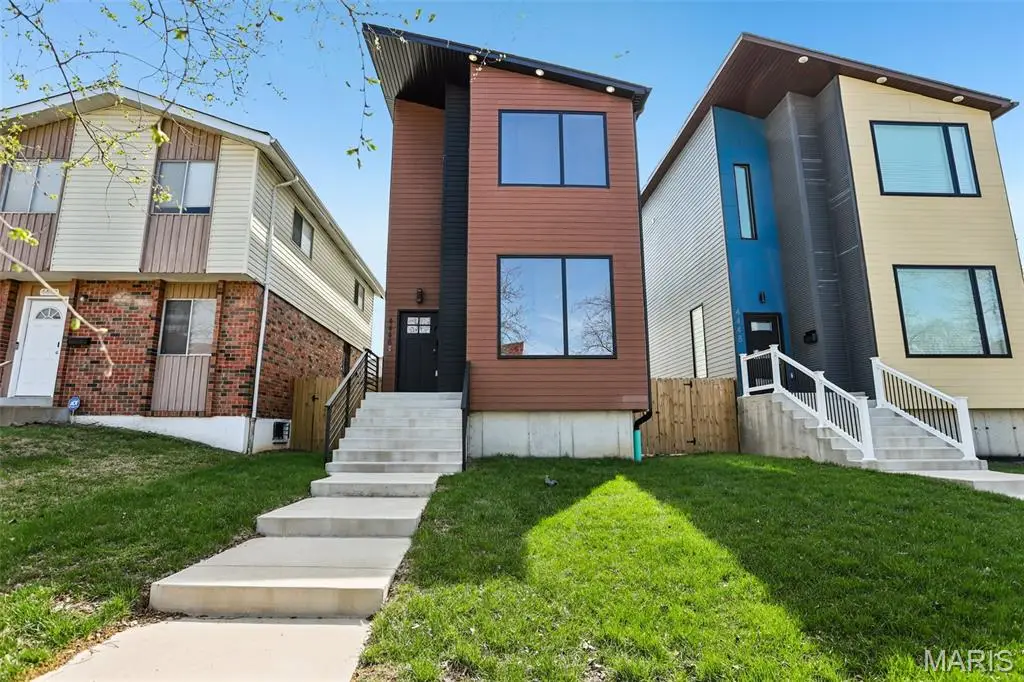 4446 Norfolk Avenue, Saint Louis, MO 63110 - #1