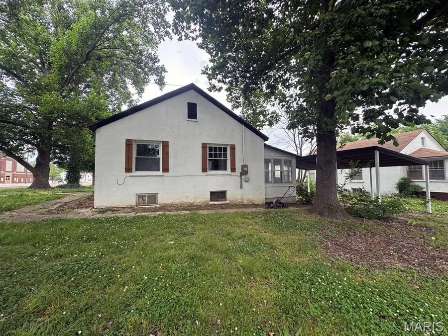 315 S Park Lane, Dexter, MO 63841 - #3
